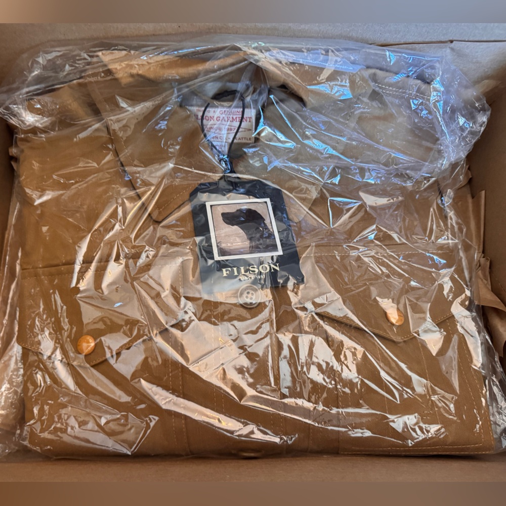 Filson- Women’s Heritage Cotton Cruisee Jacket- Nicotine - Picture 8 of 8